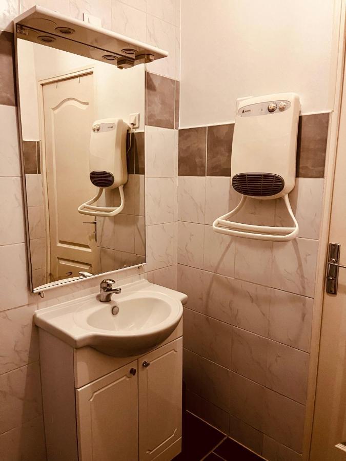 אורליאן Studios Au Quartier Pavillonnaire Rue D Ambert מראה חיצוני תמונה