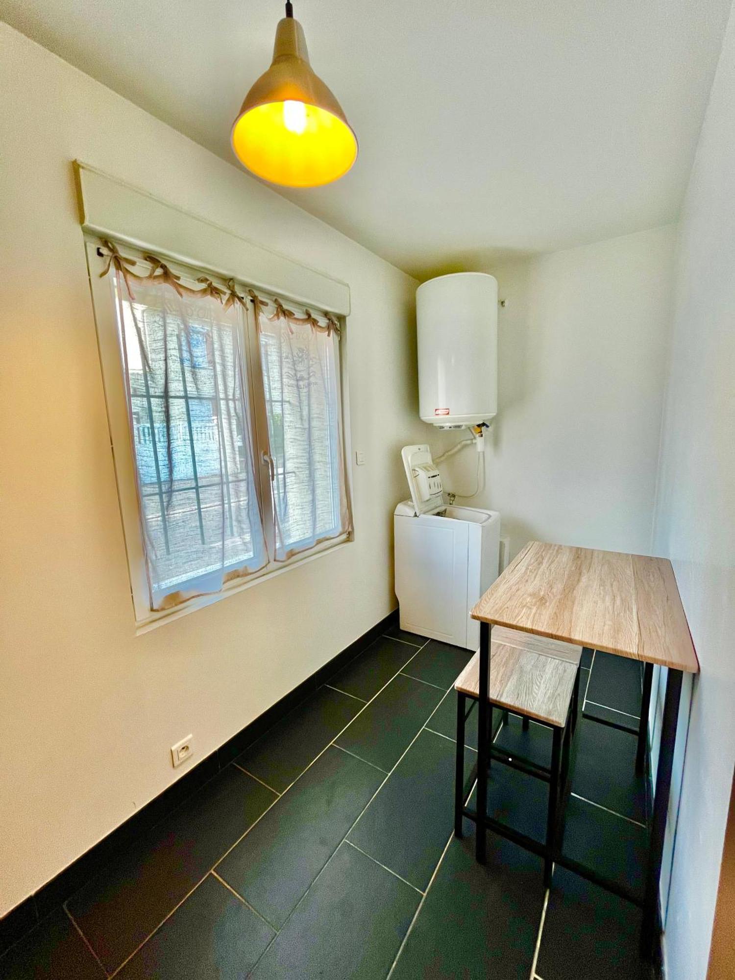 אורליאן Studios Au Quartier Pavillonnaire Rue D Ambert מראה חיצוני תמונה