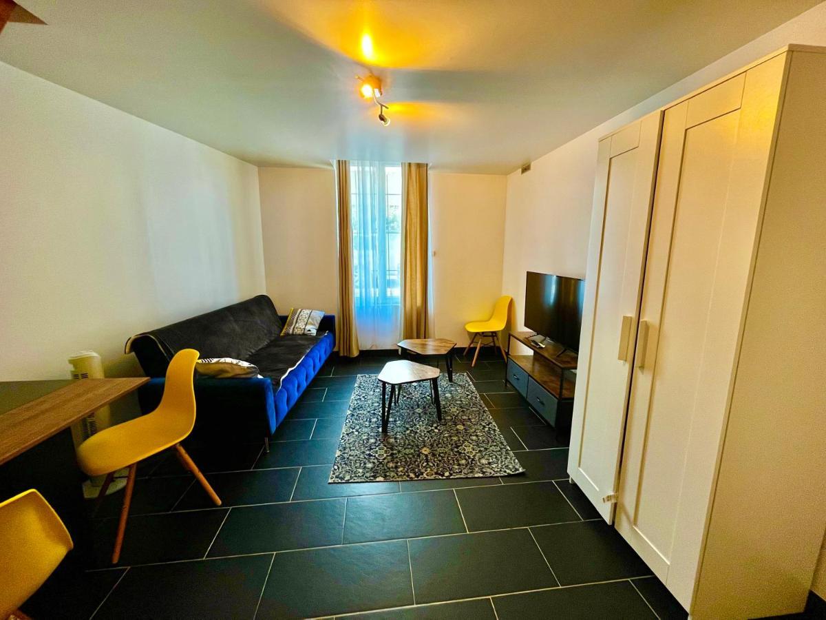 אורליאן Studios Au Quartier Pavillonnaire Rue D Ambert מראה חיצוני תמונה