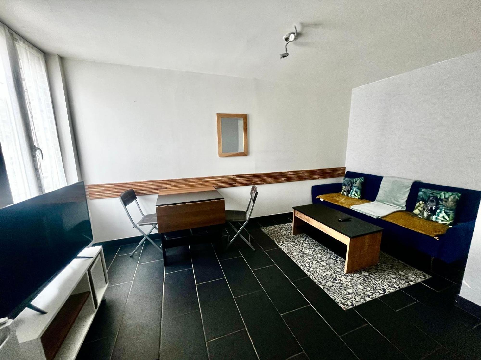 אורליאן Studios Au Quartier Pavillonnaire Rue D Ambert מראה חיצוני תמונה